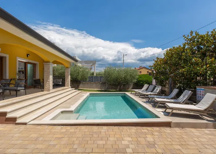 Villa Mala